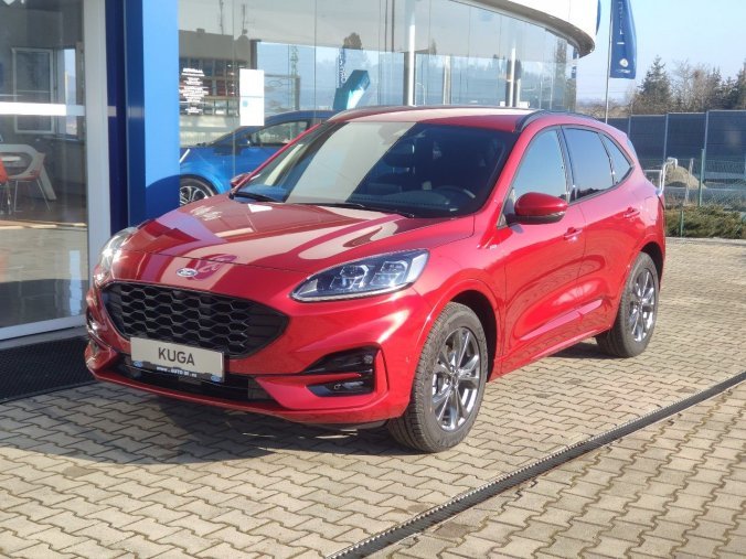 Ford Kuga, SUV, ST-LINE X SUV 1,5 EcoBoost 110 kW / 150 k, barva červená