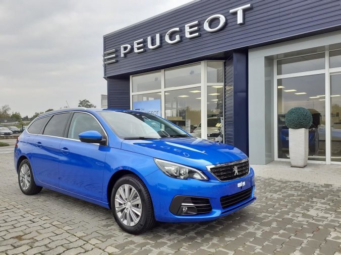 Peugeot 308, SW Allure 1,5 BlueHDI 130k, barva modrá