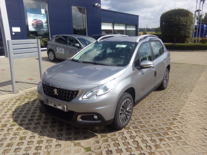 Peugeot 2008, Active 1.2 PureTech 110 S&S MAN6, barva šedá