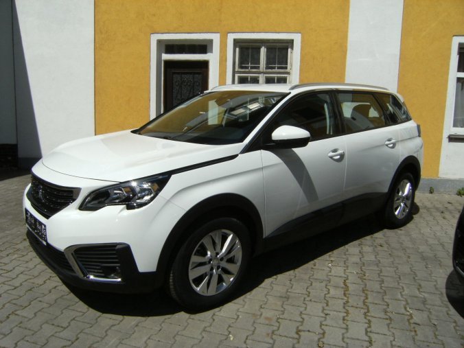 Peugeot 5008, 5008 ACTIVE 1.2 PureTech 130 S&S EAT8, barva bílá