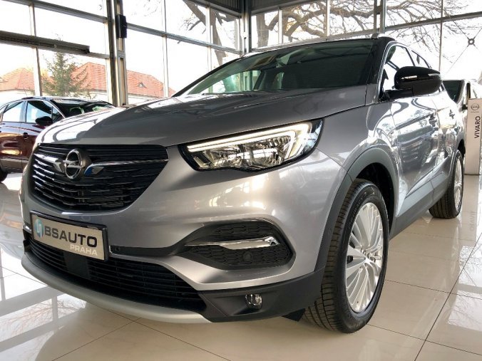 Opel Grandland X, Ultimate 1,6Turbo AT8 4x2 PHEV, barva stříbrná