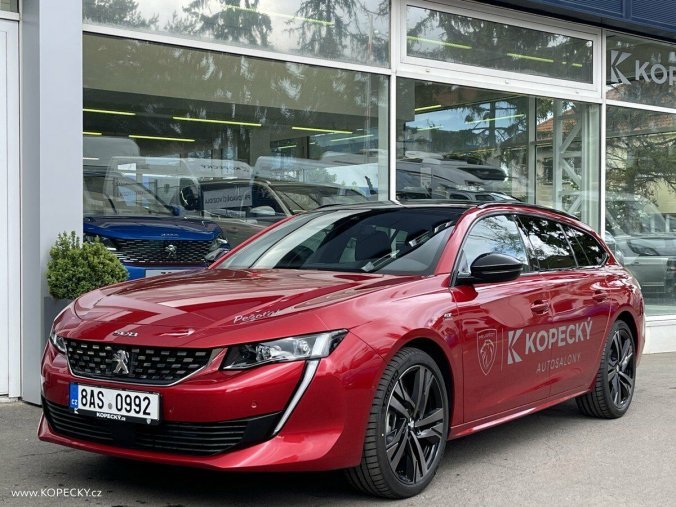 Peugeot 508, SW GT PACK HYBRID 225 E- EAT8, barva červená