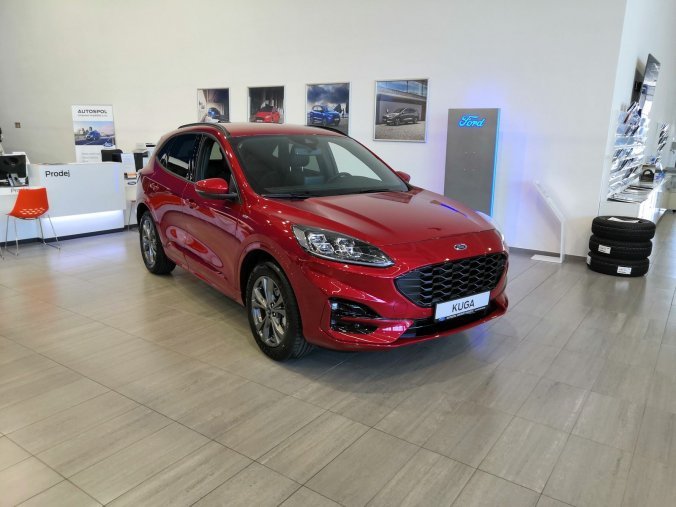 Ford Kuga, ST-Line X, 5dveřová, 1.5 EcoBoost 110 kW/150 k, 6st. manuální, barva červená