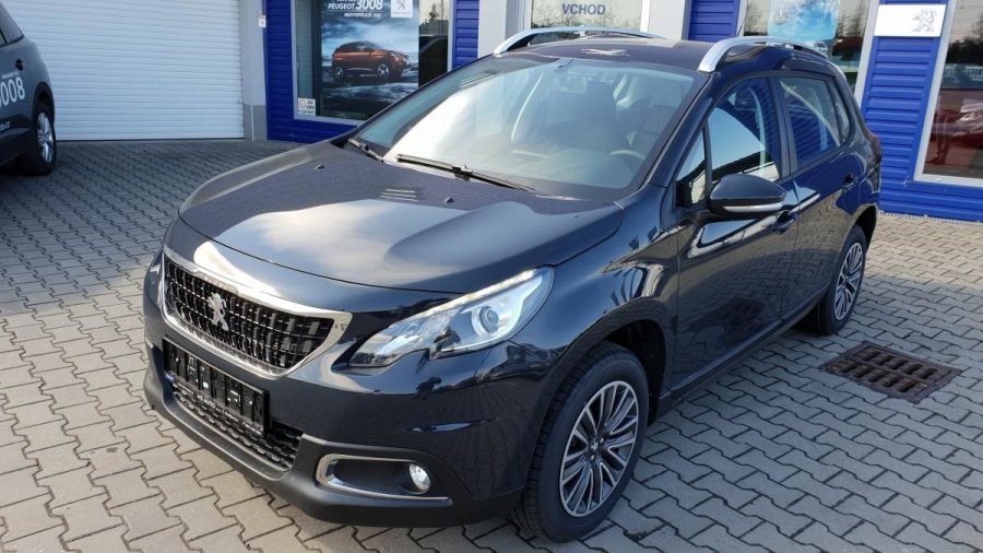 Peugeot 2008, 1.2 82k, klima, tempomat, barva šedá