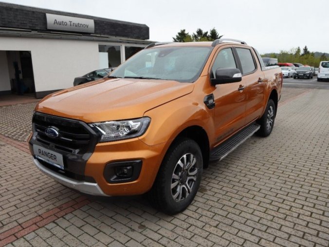 Ford Ranger, 3.2 TDCi, barva oranžová