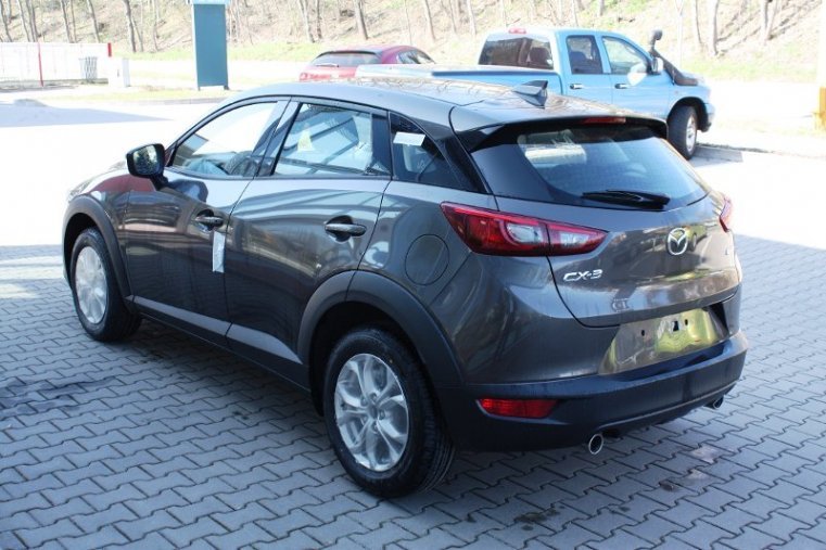 Mazda CX-3, SKYACTIV-G, barva šedá