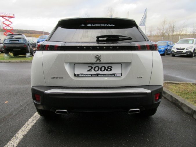 Peugeot 2008, GT PACK 1.2 PureTech EAT8, barva bílá