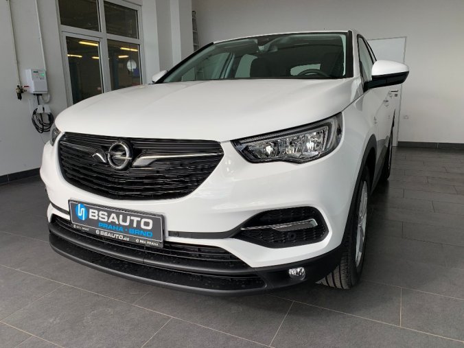 Opel Grandland X, Enjoy 1.2 TURBO 96kW, barva bílá