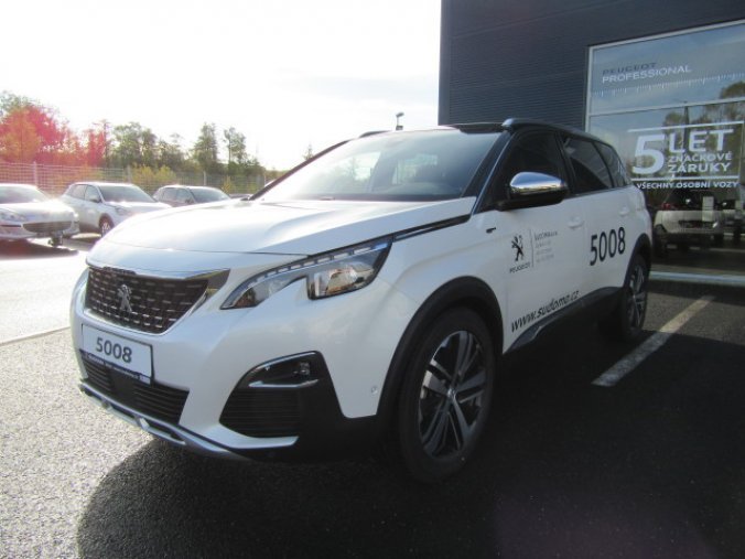 Peugeot 5008, GT 2.0 BlueHDi 180k EAT8, barva bílá