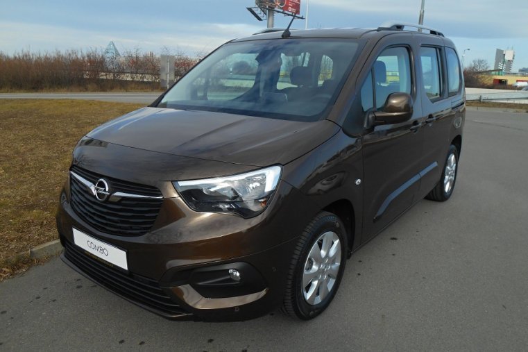 Opel Combo, LIFE 1.2 T ENJOY MT6, barva hnědá