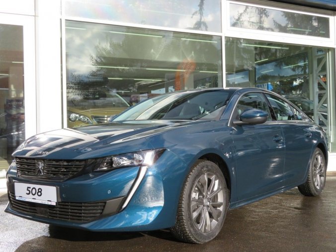 Peugeot 508, GT BlueHDi 180 S&S EAT8, barva modrá