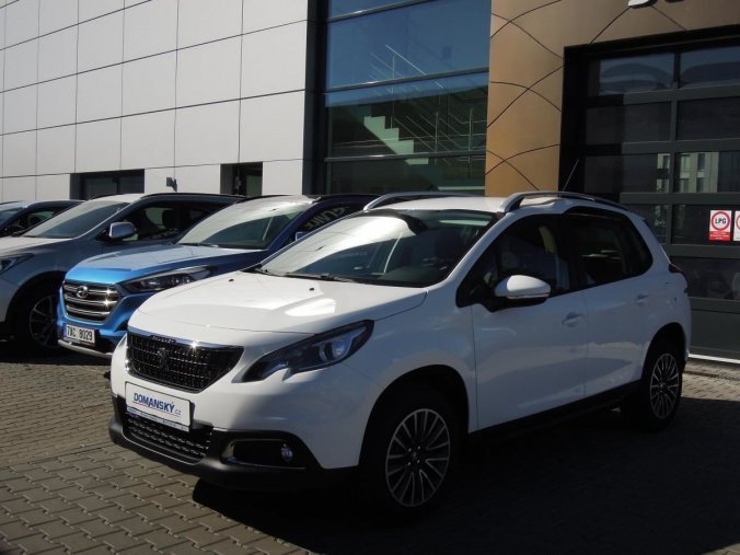 Peugeot 2008, ACTIVE 1.2 PureTech 110 MAN6, barva šedá