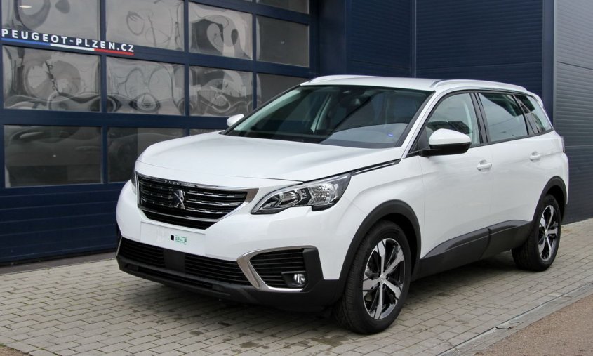 Peugeot 5008, Active 1.2 PureTech 130 EAT8, barva bílá