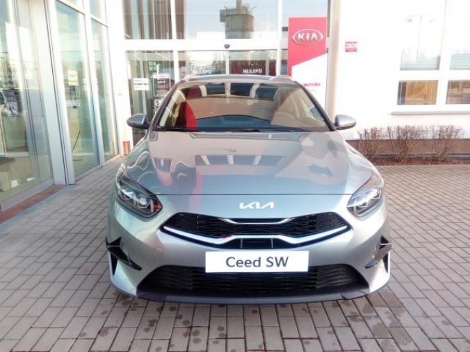 Kia Ceed, SW 1,5 TGDi TOP MY23, barva šedá