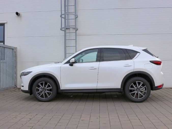 Mazda CX-5, 2,0i Skyactiv-G 121KW/165k 6AT AWD, barva bílá