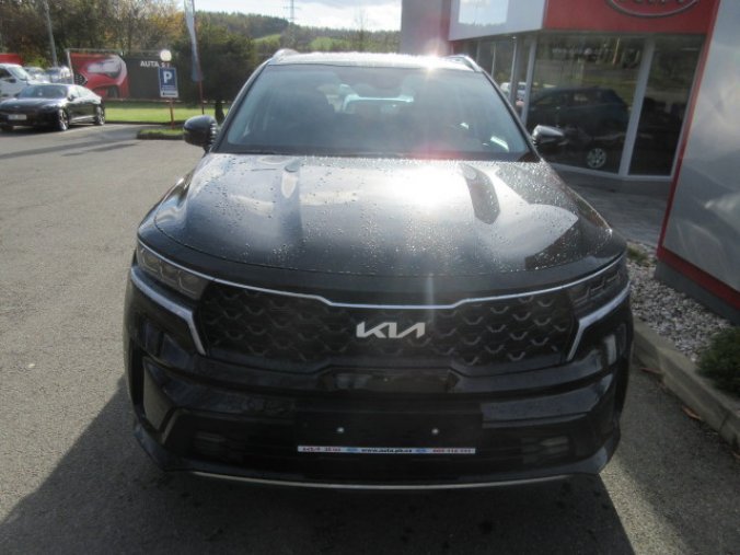 Kia Sorento, 2,2 CRDi SCR 4x4 8DCT EXCLUSIV, barva černá