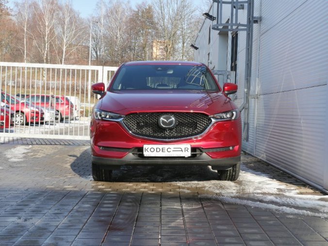 Mazda CX-5, 2,5 Skyactiv-G 143kW/194k, barva červená