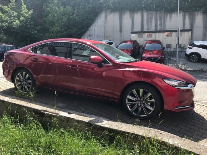 Mazda 6, 2.5i G 194K, barva červená