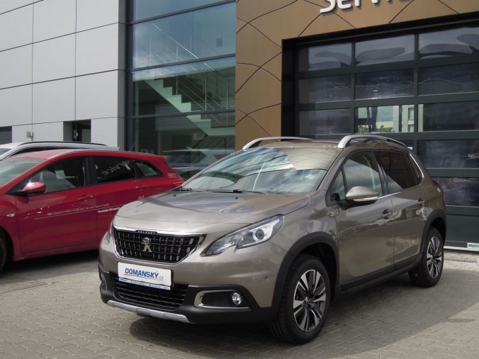 Peugeot 2008, ALLURE 1.2 PureTech 130 MAN6, barva zelená