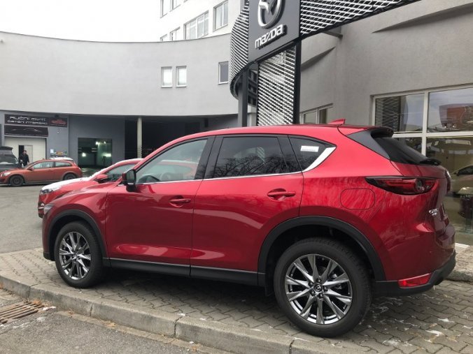 Mazda CX-5, 2.0i G165K, barva červená