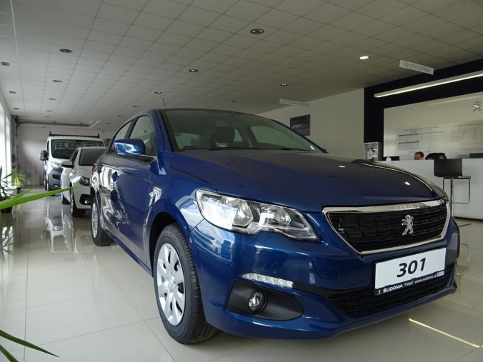 Peugeot 301, ACTIVE 1.2 PureTech 82 MAN, barva modrá