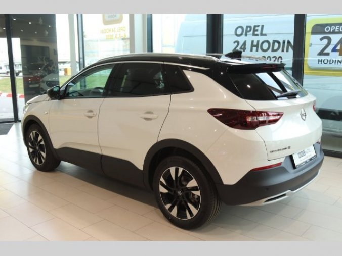 Opel Grandland X, Ultimate 2.0CDTi AT8, barva bílá