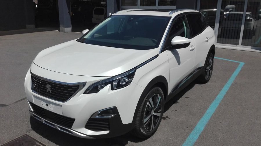 Peugeot 3008, ALLURE 1.2 PureTech 130 EAT8, barva bílá