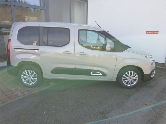 Citroën Berlingo, 1,5 BlueHDi 100 S&S MAN FEEL, barva neuvedeno