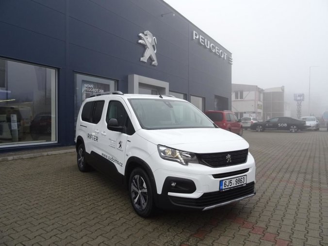 Peugeot Rifter, LONG GT LINE 1.2 130k EAT8, barva bílá