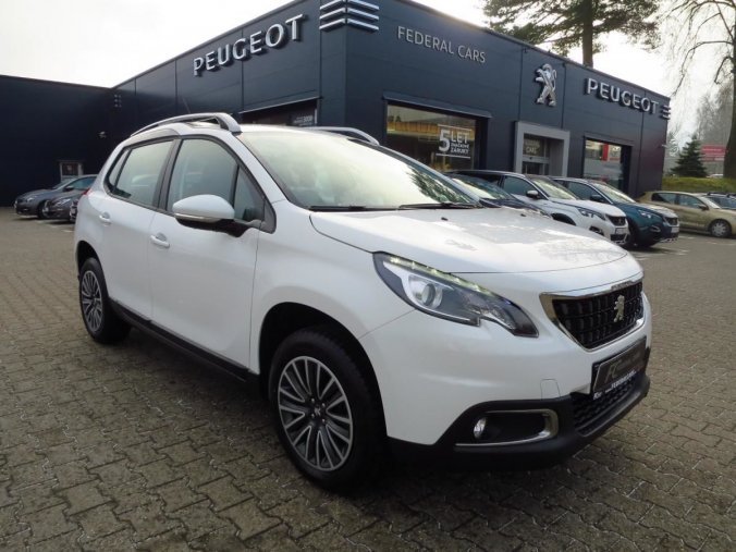 Peugeot 2008, ACTIVE 1.2 PureTech 110k MAN6, barva bílá