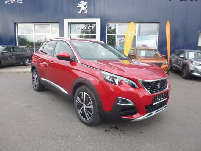 Peugeot 3008, ALLURE 1.5 BHDi 130k MAN6, barva červená