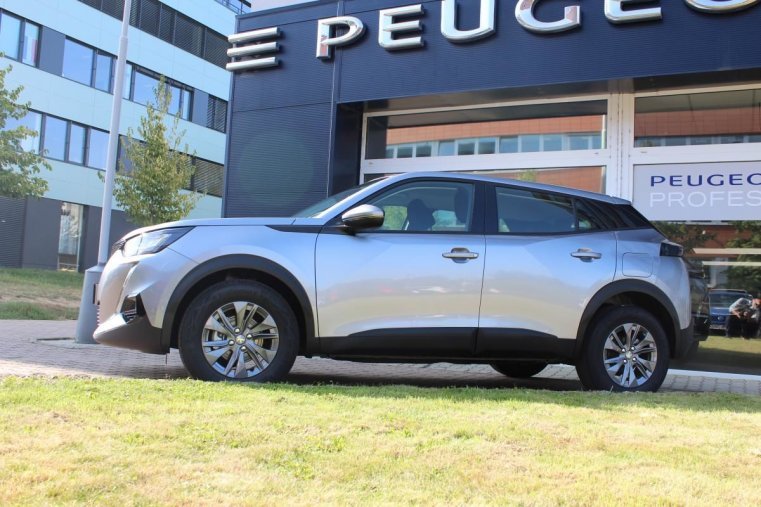 Peugeot 2008, ACTIVE 1.2 PureTech 100 MAN6, barva šedá