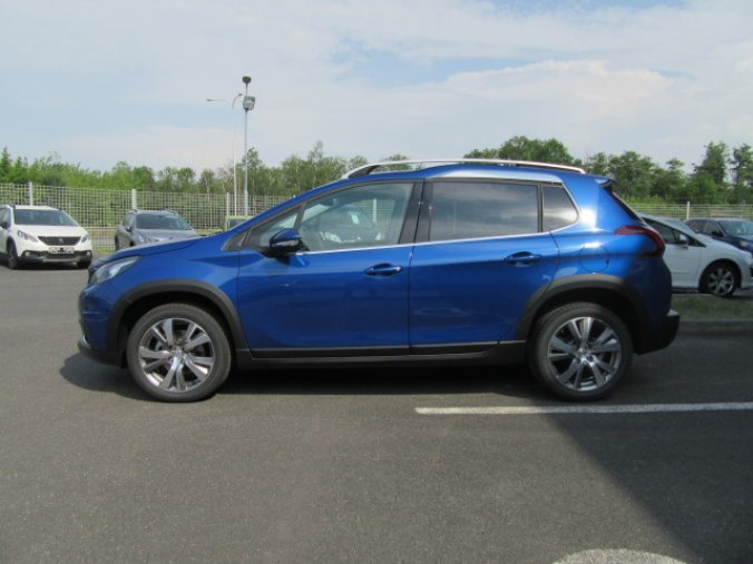 Peugeot 2008, ALLURE 1.2 PureTech 130k MAN6, barva modrá