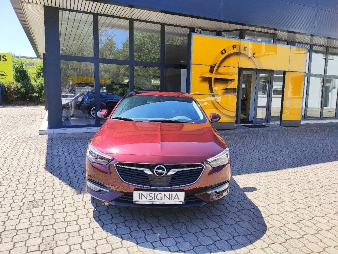 Opel Insignia, GS Innovation 2.0D 125 kW MT-6, barva vínová