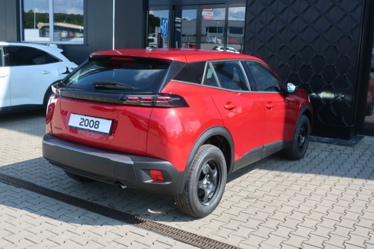 Peugeot 2008, Peugeot 2008 ACTIVE 100k MAN6, barva červená