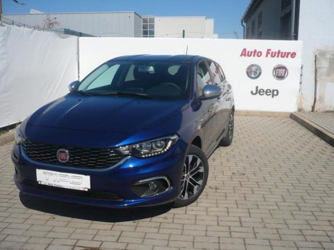 Fiat Tipo, SW 1.4 95k Mirror, barva modrá