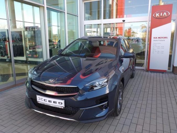 Kia XCeed, CD 1,4 T-GDi  GPF Comfort, barva modrá