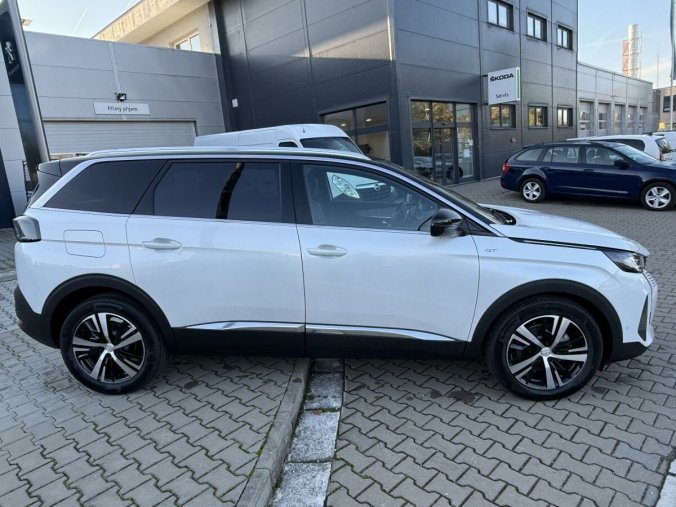 Peugeot 5008, Peugeot 5008 GT - IHNED K ODBĚRU, barva bílá