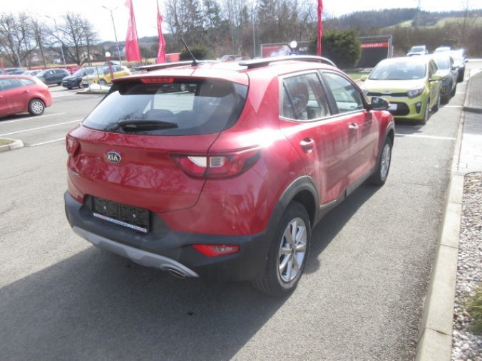 Kia Stonic, 1.2 CVVT exclusive, barva červená