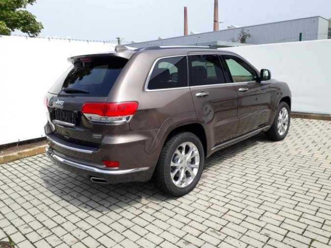 Jeep Grand Cherokee, 3,0 CRD V6 4x4 250k Summit, barva hnědá