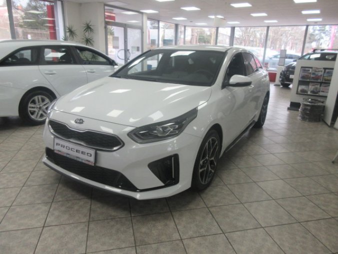 Kia ProCeed, 1.4 T-GDi, barva bílá