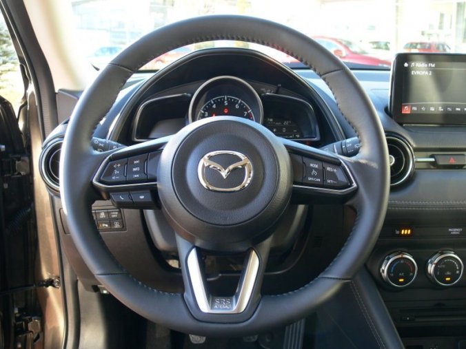 Mazda CX-3, 2.0 Skyactiv G150 AWD A/T + NAVI, barva šedá