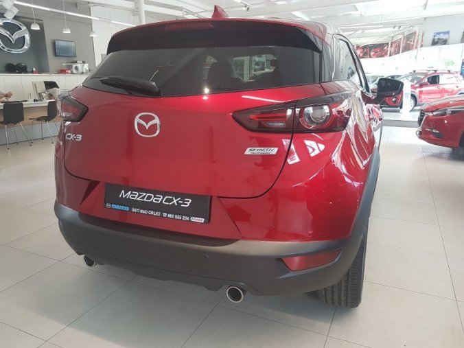 Mazda CX-3, Skyactiv-G121, barva červená