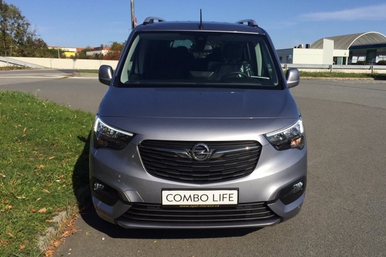 Opel Combo, LIFE 1.5 DTH L1 TREND MT6, barva stříbrná