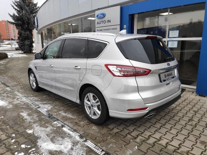 Ford S-MAX, hatchback, TITANIUM 5D 2,0 EcoBlue 140 kW / 190 k 8st. automatická, barva stříbrná