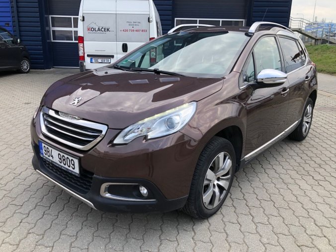 Peugeot 2008, ALLURE 1.6 120k CZ - TOP STAV, barva hnědá