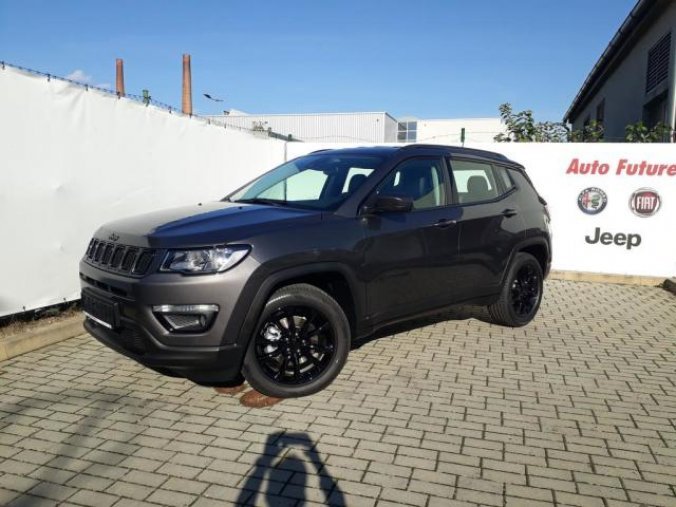 Jeep Compass, 1.3 150 PS NIGHT EAGLE automat, barva šedá