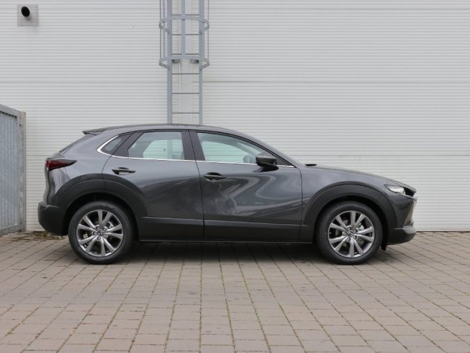 Mazda CX-30, 2,0 Skyactiv-X 180k/132kW MAN, barva šedá