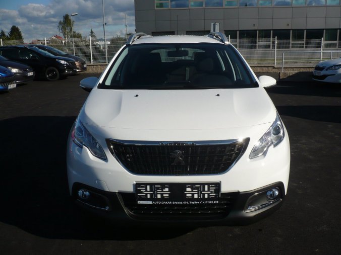 Peugeot 2008, ACTIVE 1.2 PureTech 110 S&S MAN6 Paket CITY + GRIP CONTROL, barva bílá