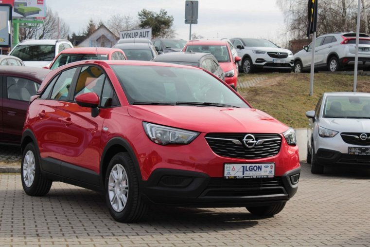 Opel Crossland X, Enjoy 1,2 60 kW, barva červená